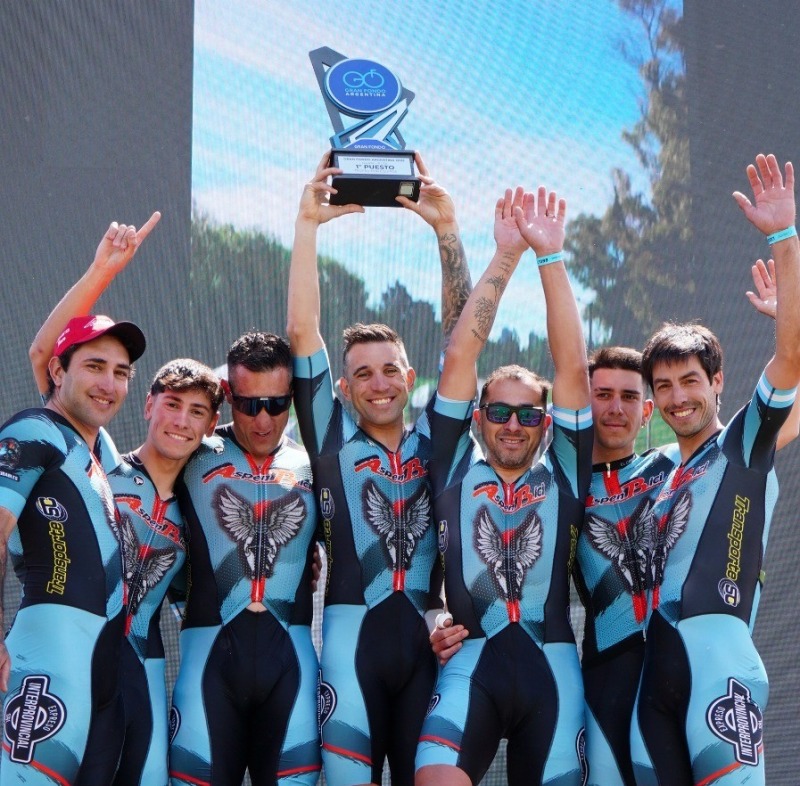 Aspen Bici dir� presente en la �Revancha de la Doble Bragado�